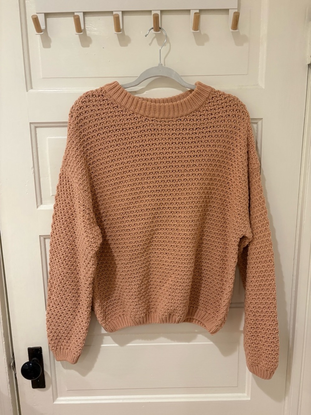 Universal Thread Women's Chunky Crewneck Sweater in Blush